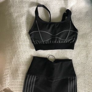 Never worn fabletics ribbed black set size XS